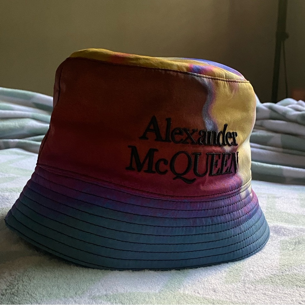 Alexander McQueen tie dye - Picture 8 of 8